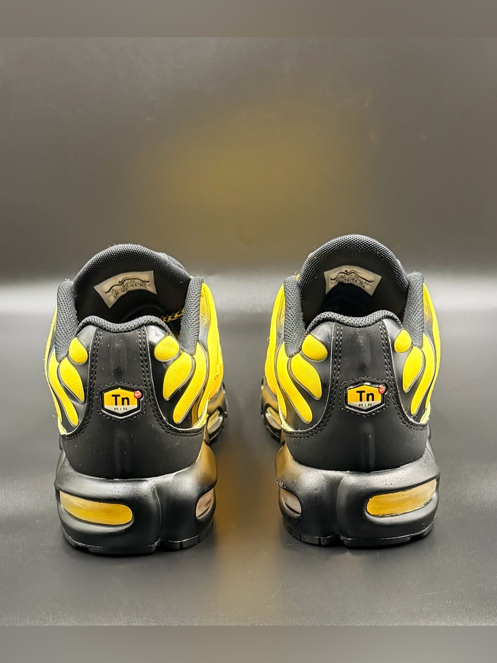Nike Air Max Plus 'Frequency Pack' - Picture 4 of 11